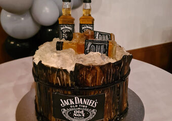 Dorentinas-art-Jackdaniels.jpeg